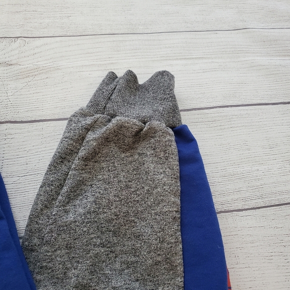 NY GIANTS NFL TEAM joggers. Size medium boys - Picture 2 of 11